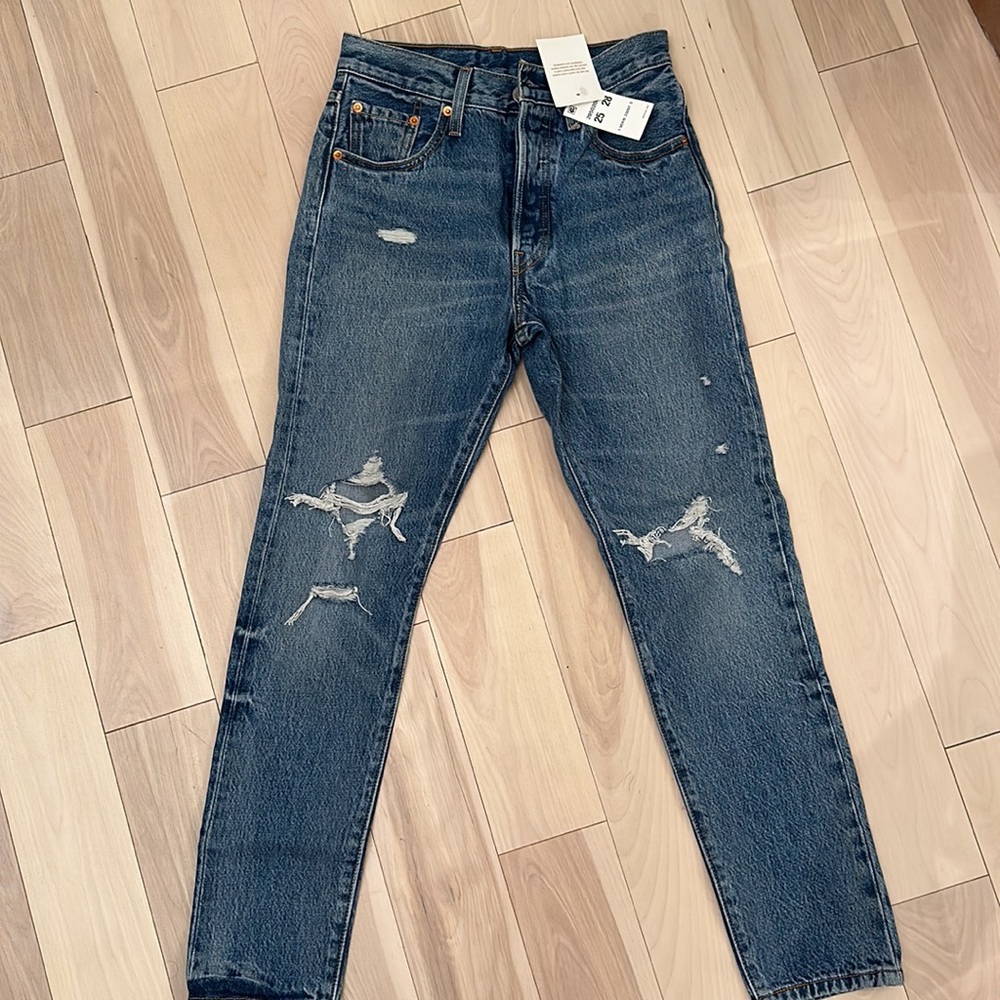 Levi’s 501 Skinny Jeans BNWT Sz 25